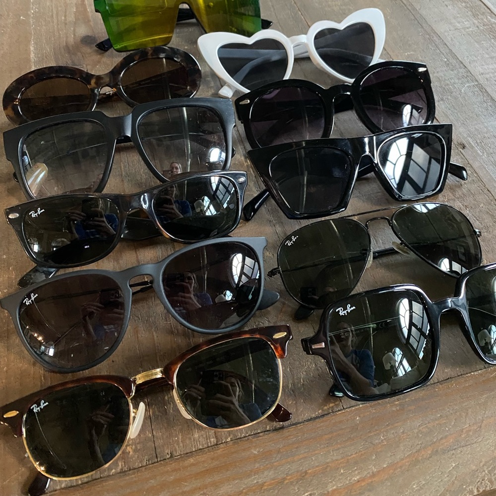 Lot of sunglasses. 11 pairs - 5 RAY BANS, Quay, mymymy